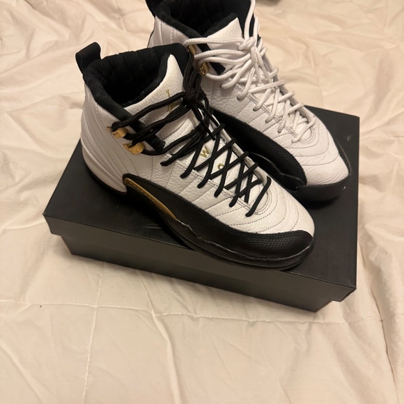 Jordan 12s - Picture 4 of 6